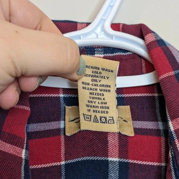 Blue Mountain Red & Blue  Collared Button Down Mens Medium - Picture 5 of 7